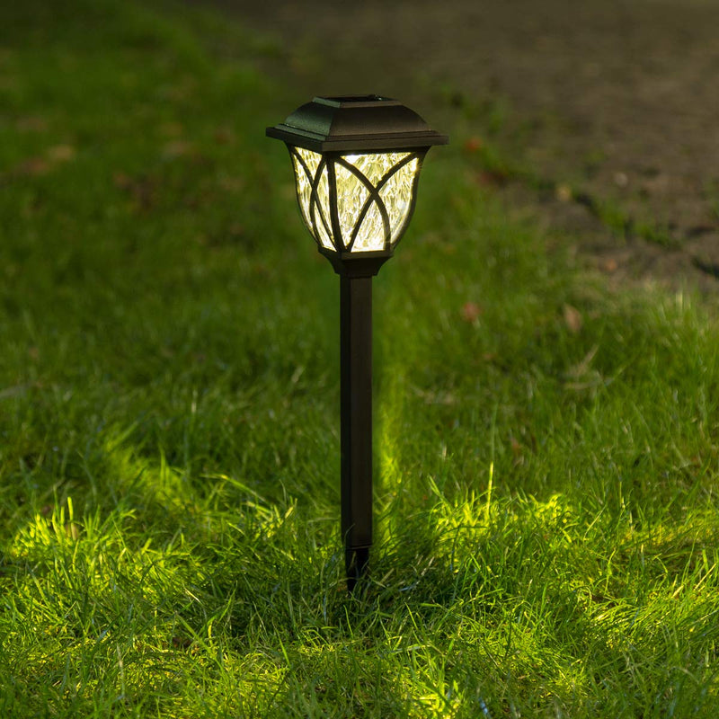 Plastic lawn lamp