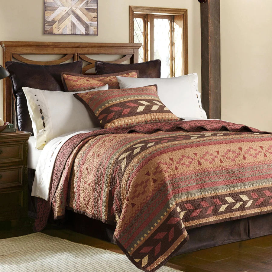 BROKEN ARROW REVERSIBLE QUILT SET