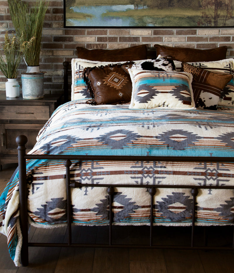 Wrangler Lone Mountain Sherpa Bedding Set