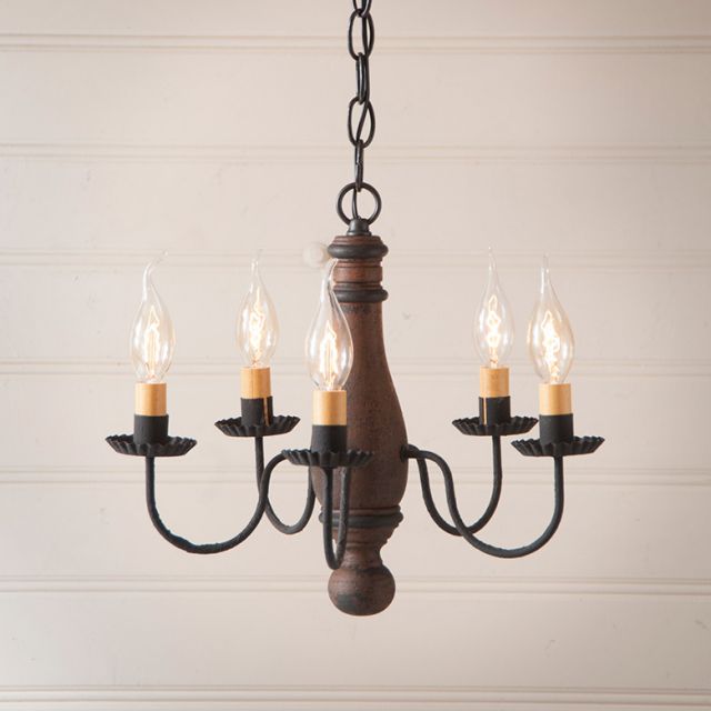 5-Arm Bed and Breakfast Wood Chandelier in Hartford Pumpkin