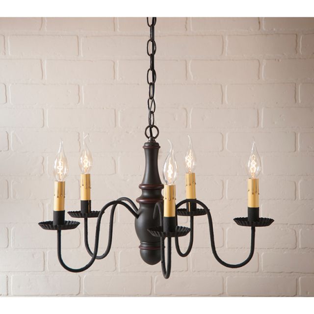 5-Arm Lynchburg Wood Chandelier in Sturbridge Black with Red Stripe