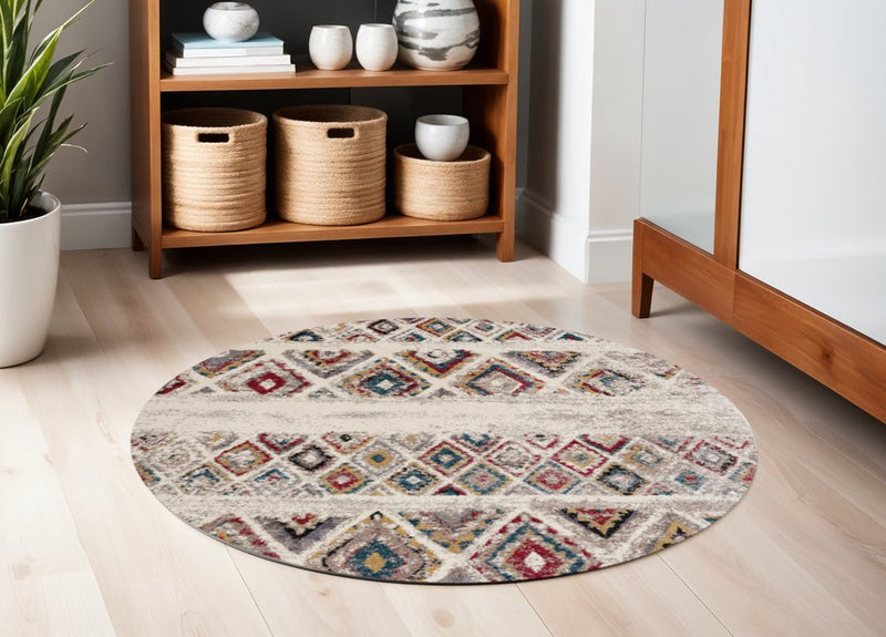 4' X 6' Cream Southwestern Area Rug