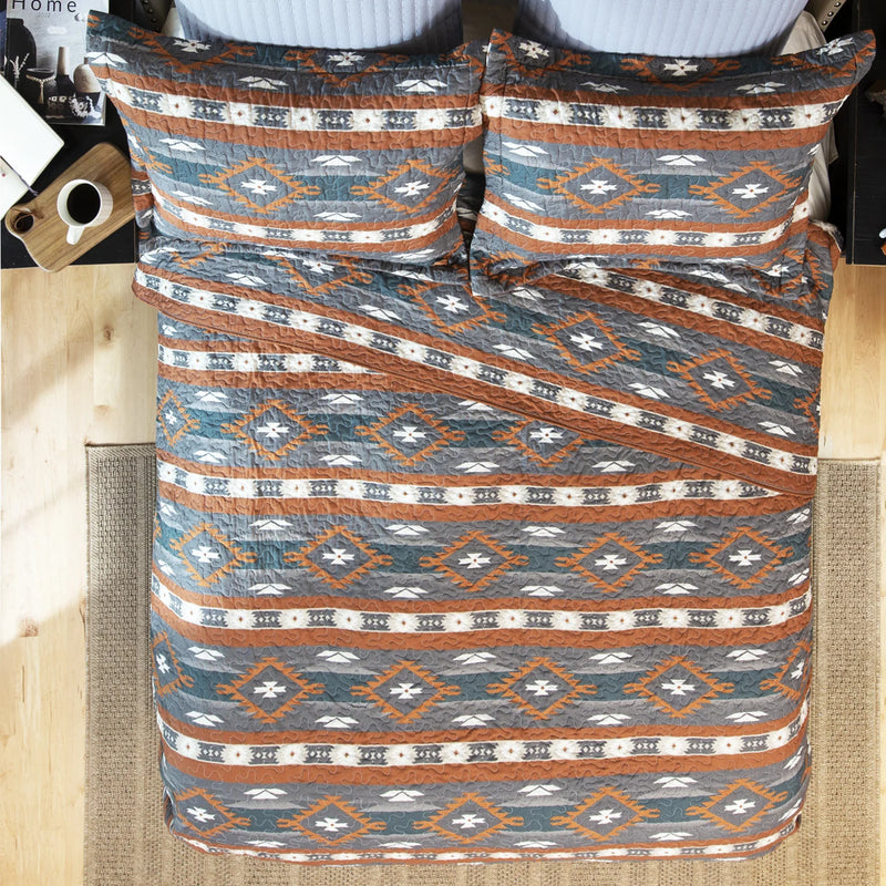 Wrangler® Checotah Quilt Set