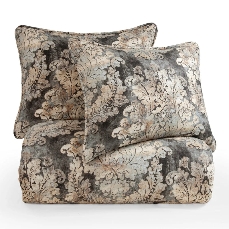 VICTORIA DAMASK BEDDING SET