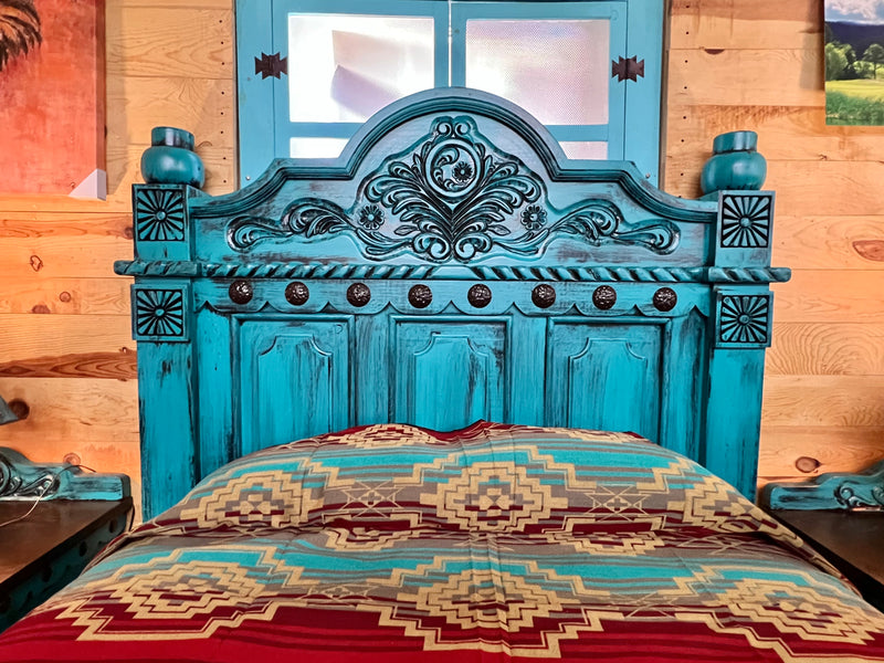 Spanish Colonial Bed (*Only Bed*)