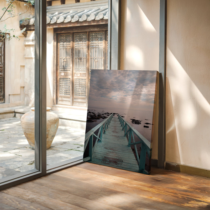 Pathway to Quiet Horizons