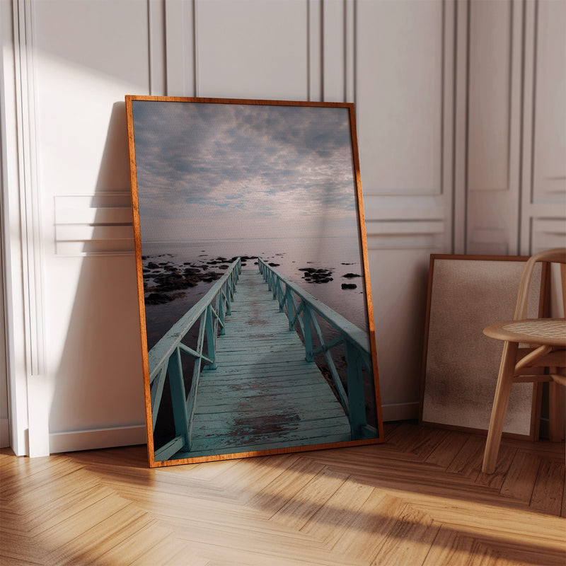 Pathway to Quiet Horizons