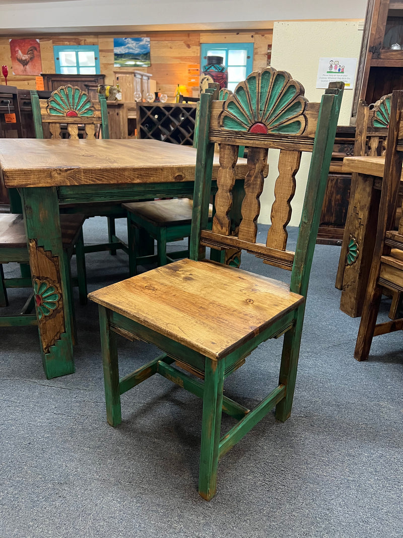 Rosetta 4' Dining Table and 4 Rosetta Chairs in Green