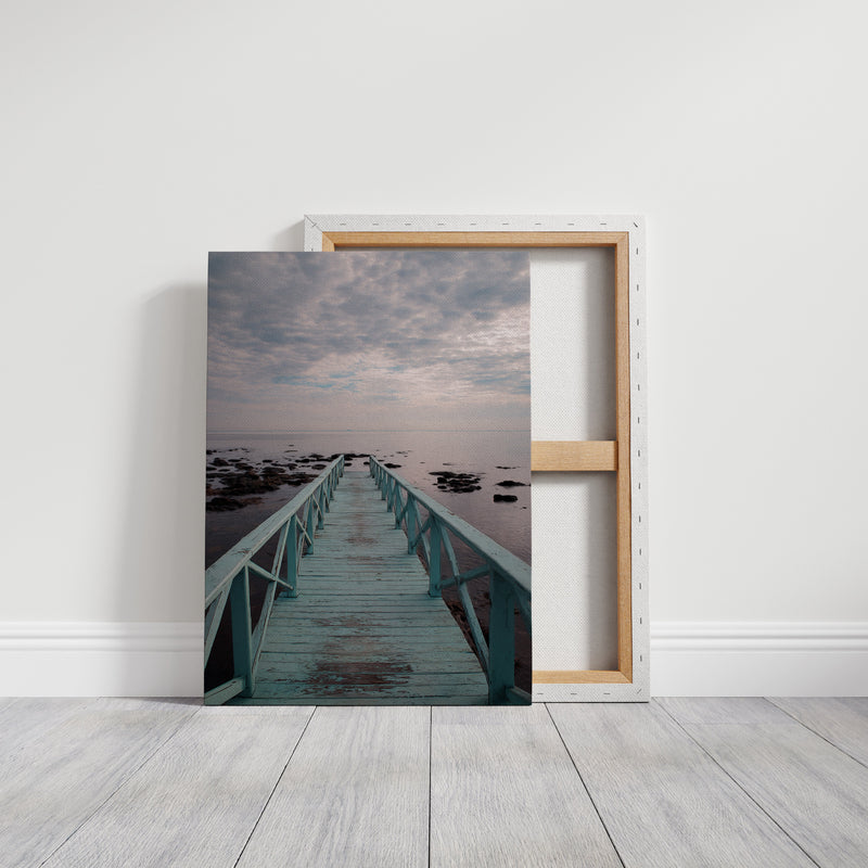 Pathway to Quiet Horizons