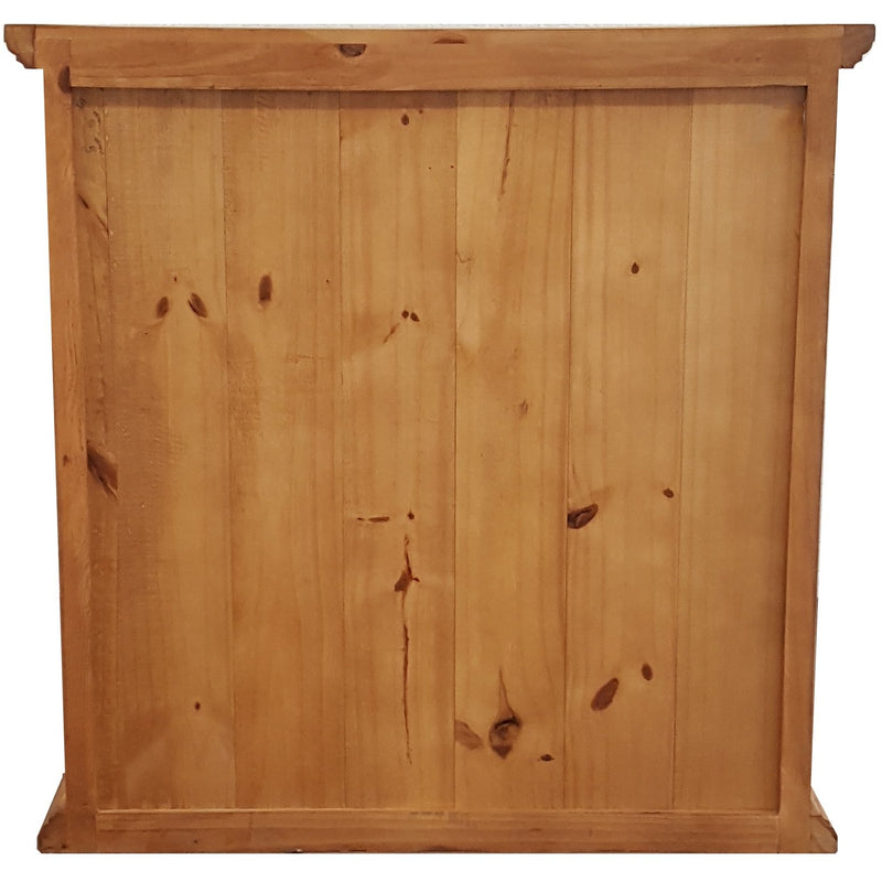Traditional Short Chest of Drawers